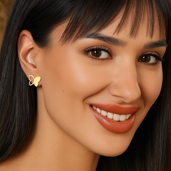 🆕️Glamorous 18K Gold-Plated Butterfly Stud Earrings Minimalistic Fashion Style - Picture 10 of 12